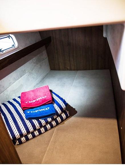 Book yachts online - motorboat - Nautika 1300 LUX - Nautika 1300 LUX - rent