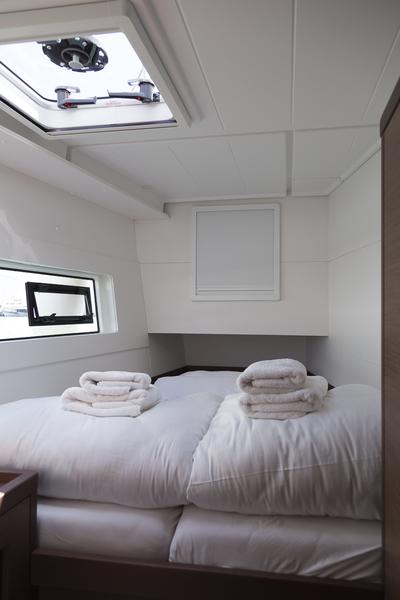 Book yachts online - catamaran - Lagoon 40 - Natalie ( Sunday to Sunday ) - rent