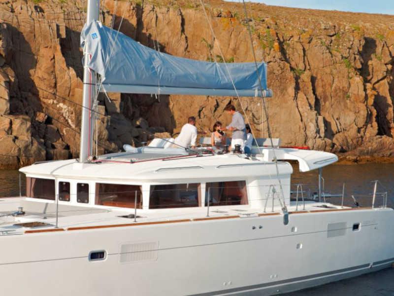 Book yachts online - catamaran - Lagoon 45 Flybridge - Swedish Lady ( Saturday to Saturday ) - rent