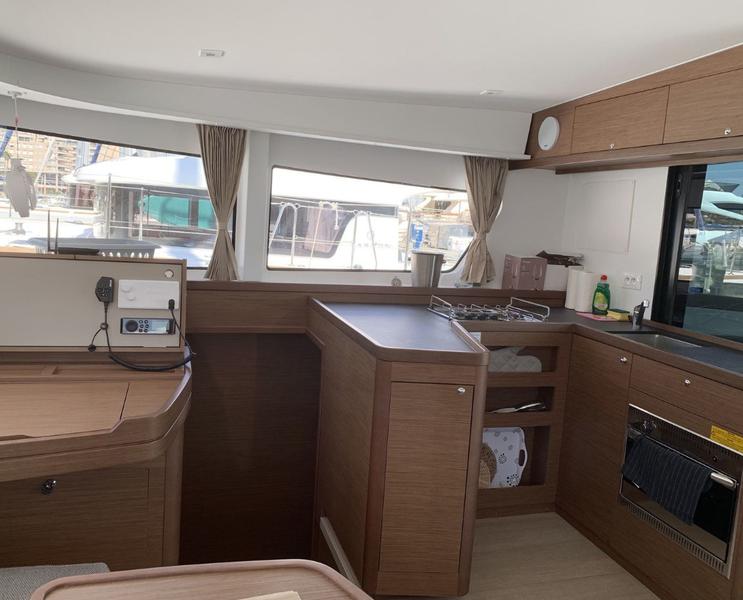 Book yachts online - catamaran - Lagoon 42 - Largonaute ( Friday to Friday ) - rent
