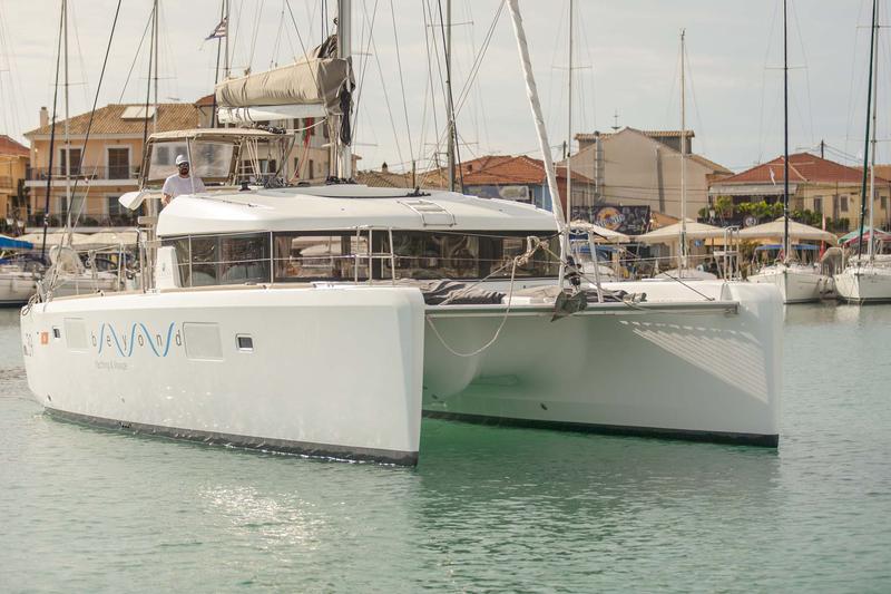 Book yachts online - catamaran - Lagoon 39 - U2 - rent