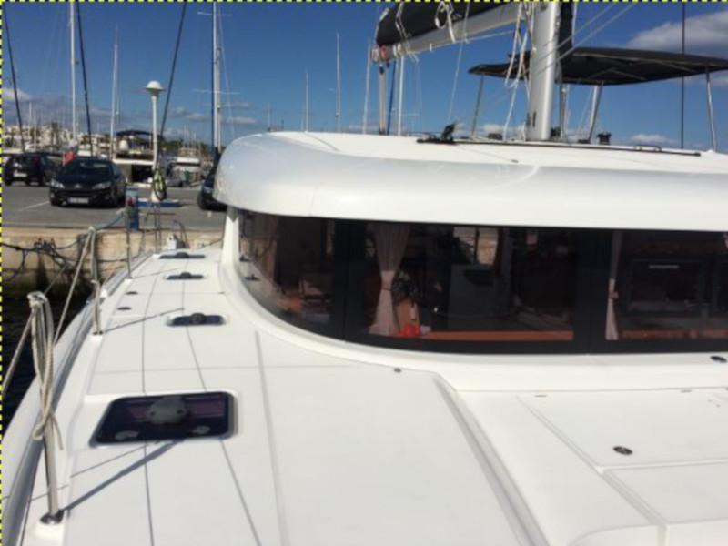 Book yachts online - catamaran - Lagoon 42 - Mares - rent