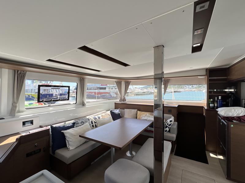Book yachts online - catamaran - Lagoon 46 - Saramimi NEW 2022 - rent