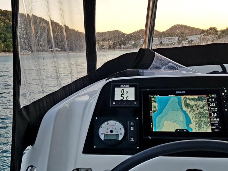Book yachts online - catamaran - Lagoon 42 - Genista II - rent