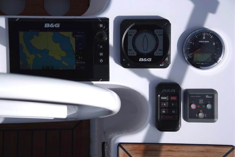 Book yachts online - sailboat - Elan 45 Impression - HEIDI - rent