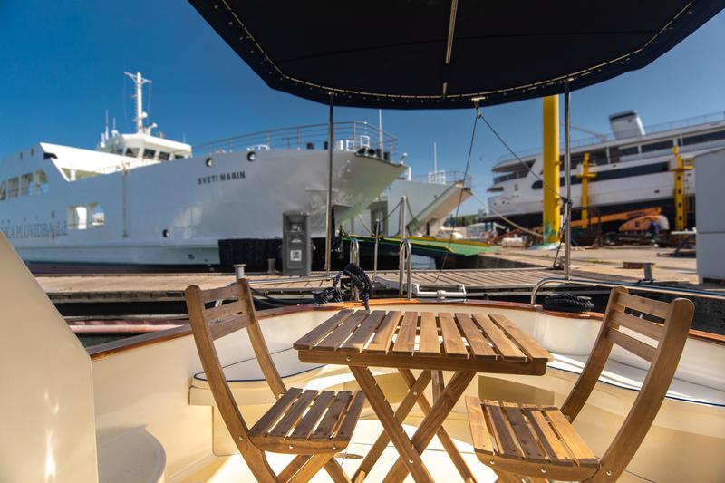 Book yachts online - motorboat - Adria Mare 38 - PAOLA - rent