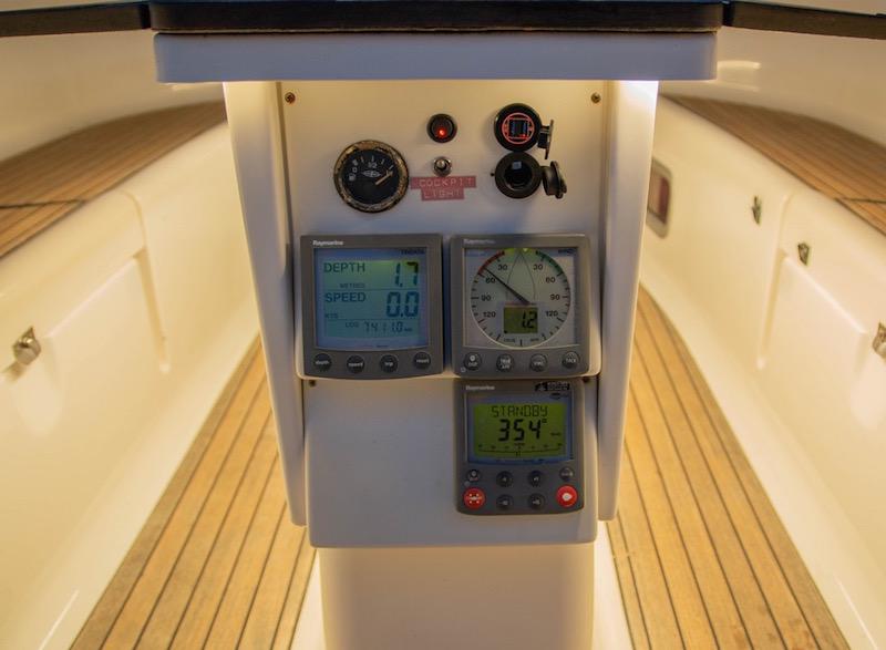 Book yachts online - sailboat - Bavaria 46 Cruiser - SIRIUS I - rent
