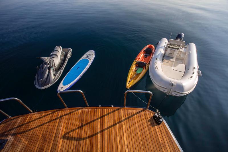 Book yachts online - motorboat - Burger - Adriatic Escape - rent
