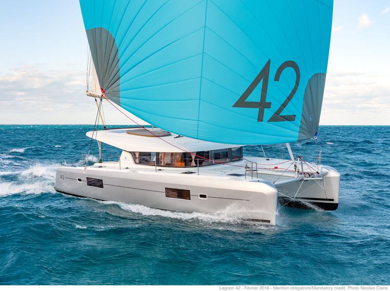 Book yachts online - catamaran - Lagoon 42 - Senza Ma (A/C and Generator) - rent