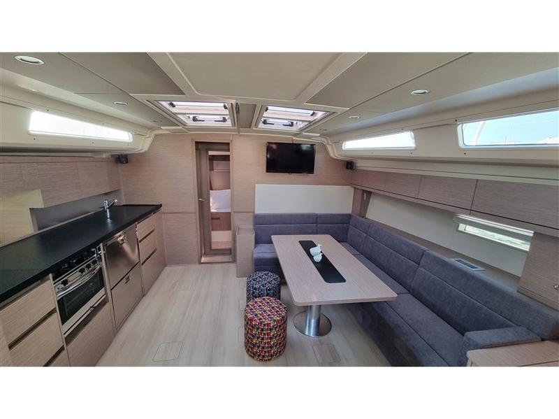Book yachts online - sailboat - Hanse 508 - Hugo - rent