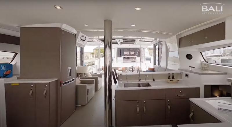 Book yachts online - catamaran - Bali 4.2 - Persona Grata - rent