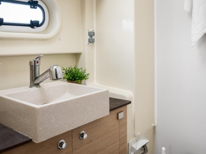 Book yachts online - catamaran - Bali 4.0 - Sofia - rent