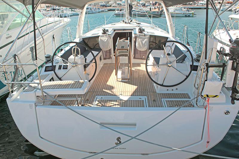 Book yachts online - sailboat - Oceanis 41.1 (2 Heads) - IBIZA - rent