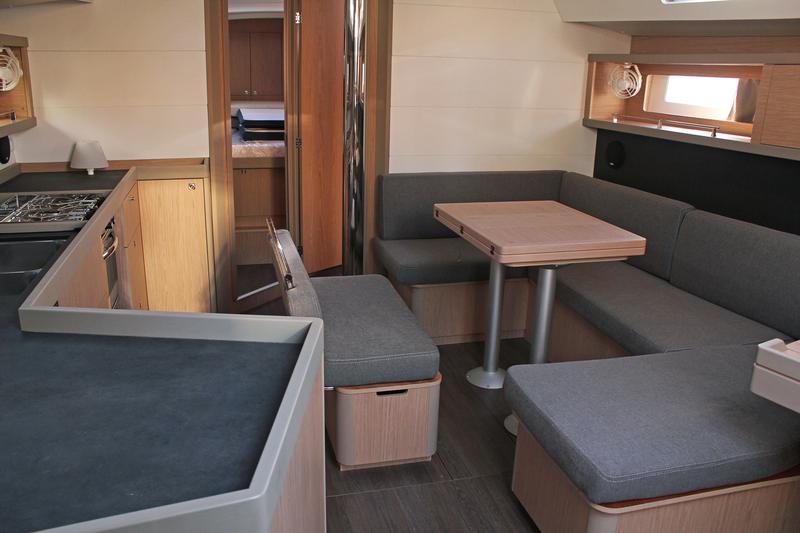Book yachts online - sailboat - Oceanis 45 - DREAMS - rent