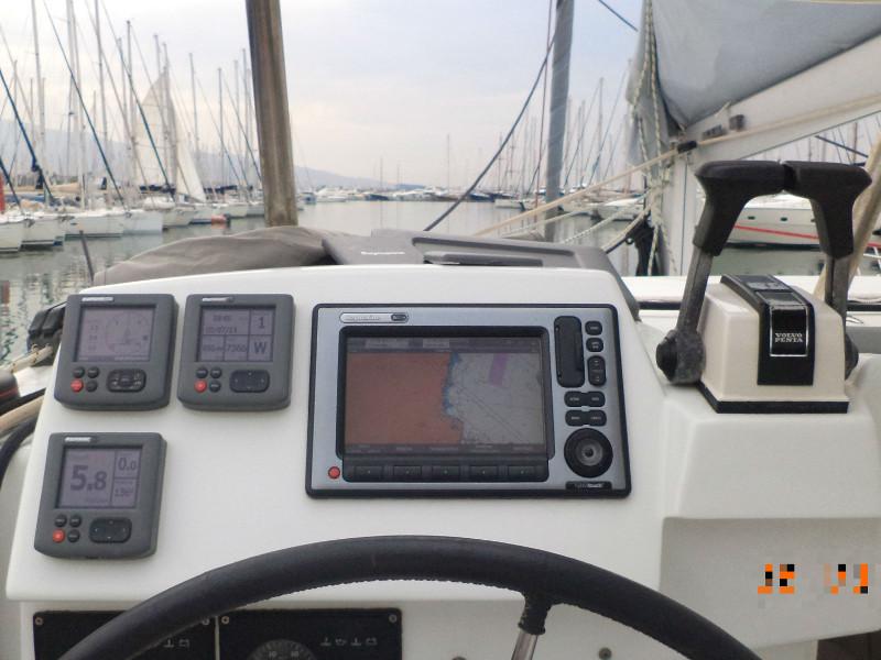 Book yachts online - catamaran - Lagoon 380 - Oh Darling - rent