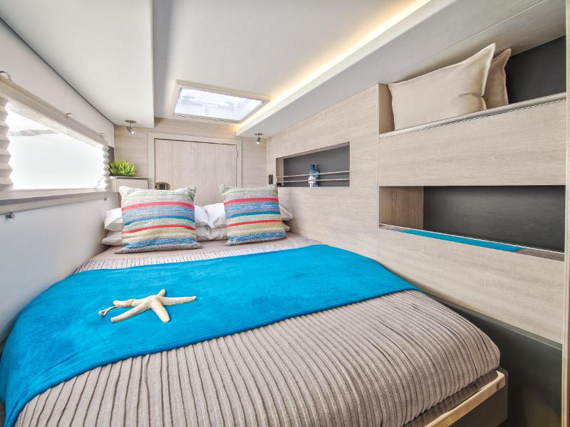 Book yachts online - catamaran - Leopard 44 - Boomer - rent