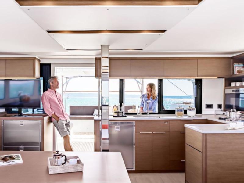 Book yachts online - catamaran - Sunsail 46 Cat - Sunsail 46 Cat (2020) - rent