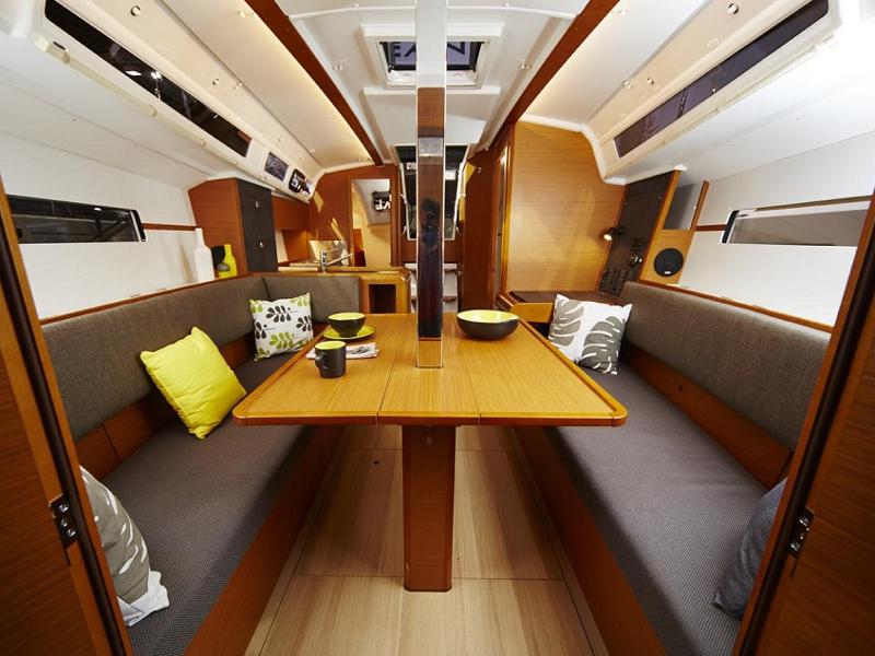 Book yachts online - sailboat - Sunsail 34- 2/1 - Sunsail 34- 2/1 (2017) - rent