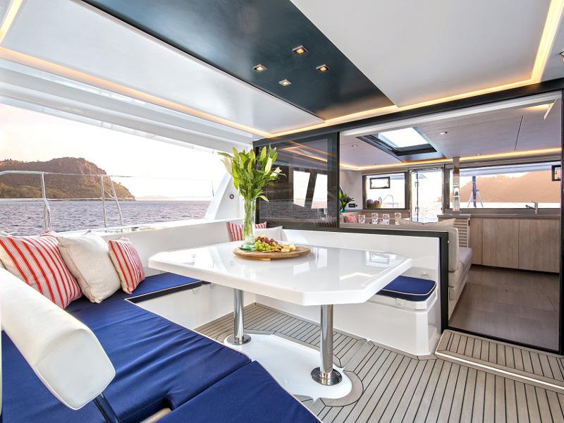 Book yachts online - catamaran - Sunsail 454 - Sunsail 454 (2018) - rent