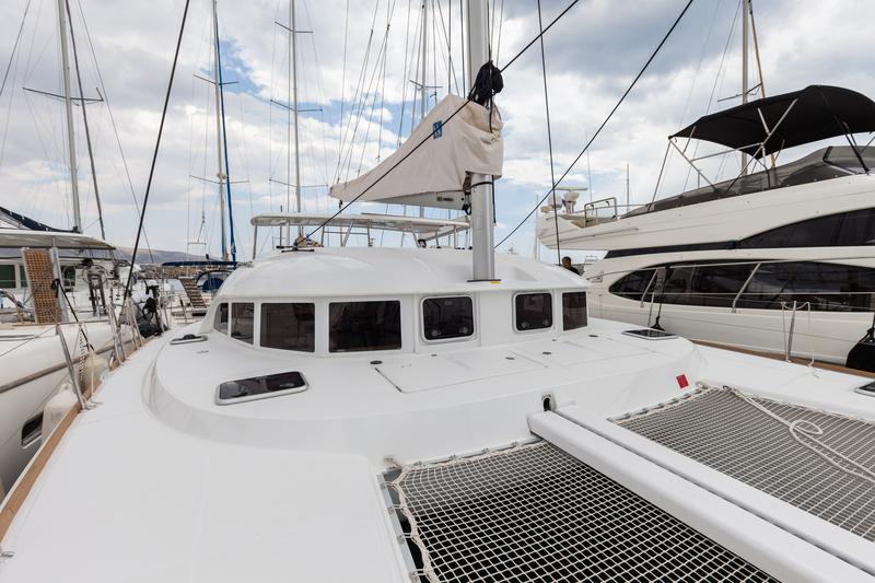 Book yachts online - catamaran - Lagoon 380 - Vienna | Solar Panel, Inverter - rent