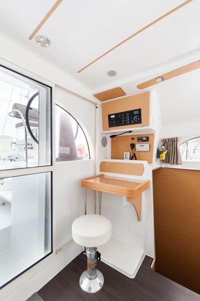 Book yachts online - catamaran - Lagoon 380 - Vienna | Solar Panel, Inverter - rent