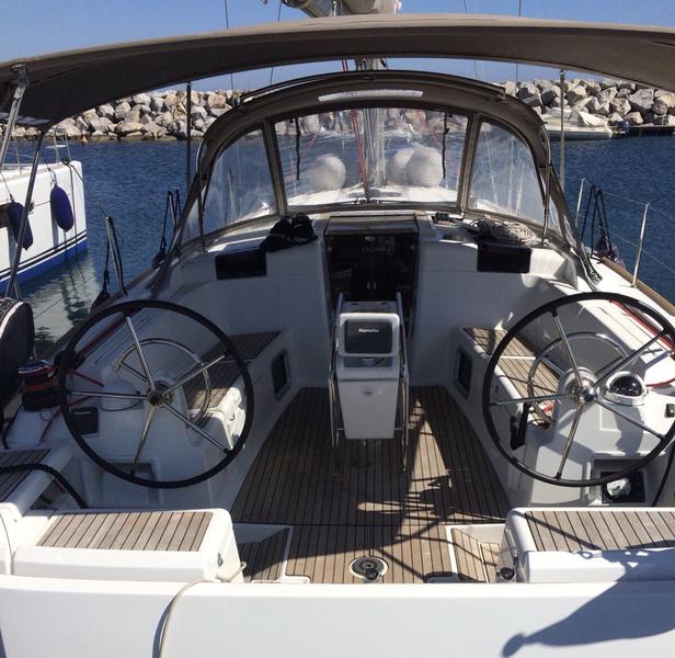 Book yachts online - sailboat - Sun Odyssey 449 - Luna  - rent