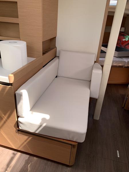Book yachts online - sailboat - Sun Odyssey 410 - Bella - rent