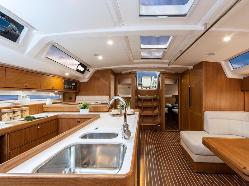 Book yachts online - sailboat - Bavaria Cruiser 56 - B56-14G-A - rent