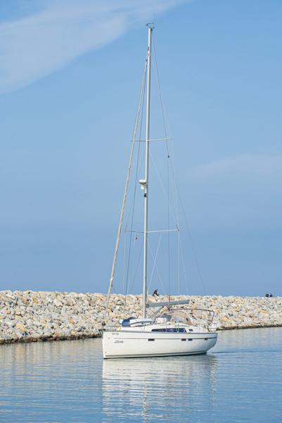 Book yachts online - sailboat - Bavaria Cruiser 46 - Libertà - rent