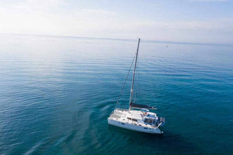 Book yachts online - catamaran - Lagoon 440 - Enjala - rent