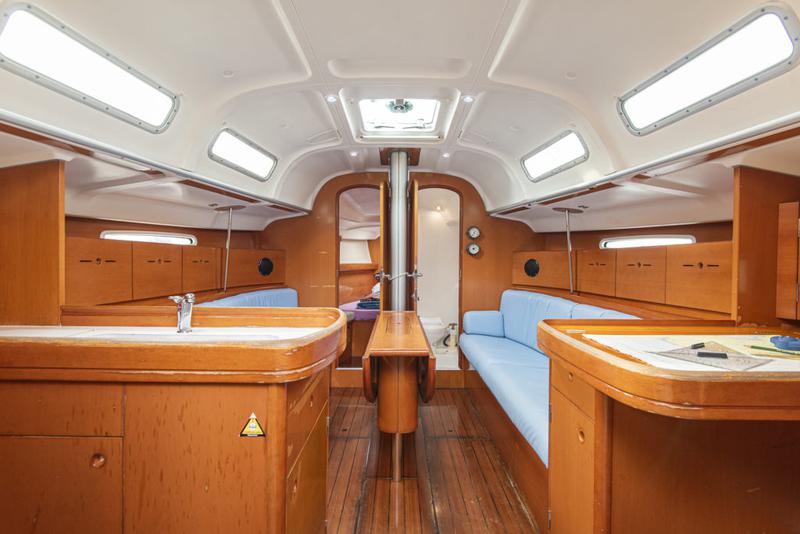 Book yachts online - sailboat - First 40.7 - Milena - rent
