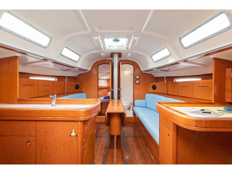 Book yachts online - sailboat - First 40.7 - Milena - rent