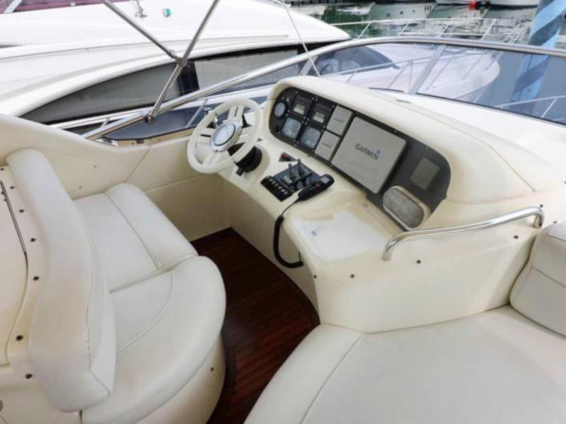 Book yachts online - motorboat - Azimut 55 Evolution - After 8 - rent