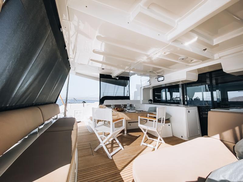 Book yachts online - catamaran - Lagoon 46 - Skippered - KIDEGE - rent