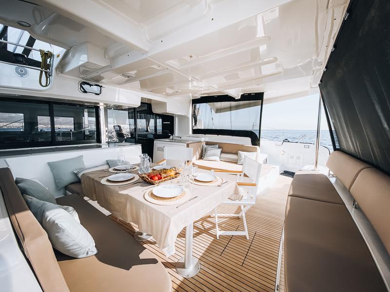 Book yachts online - catamaran - Lagoon 46 - Skippered - KIDEGE - rent