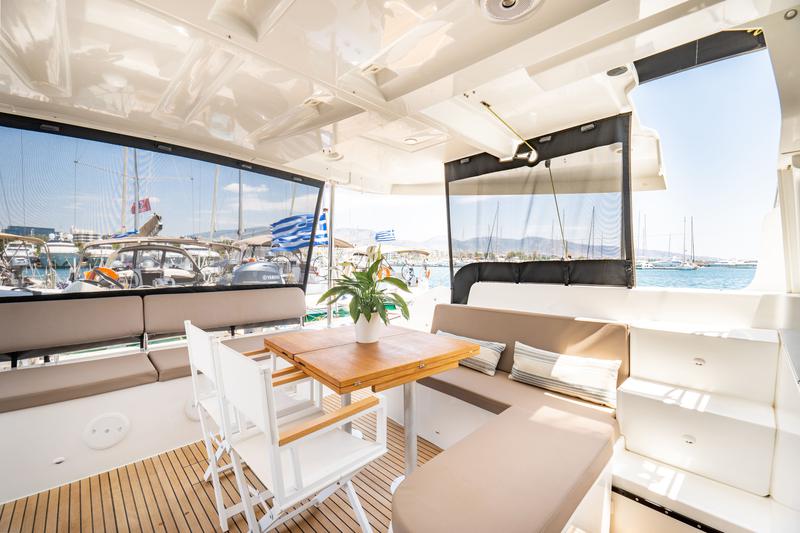 Book yachts online - catamaran - Lagoon 46 - Skippered - KIDEGE - rent