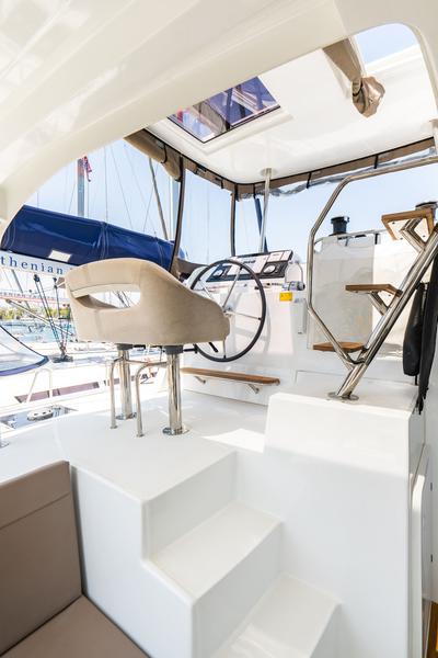 Book yachts online - catamaran - Lagoon 42 (4 dbl / 1 single ) - ANEMI - rent