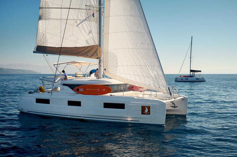 Book yachts online - catamaran - Lagoon 46 - BRIGHTER STAR  - rent