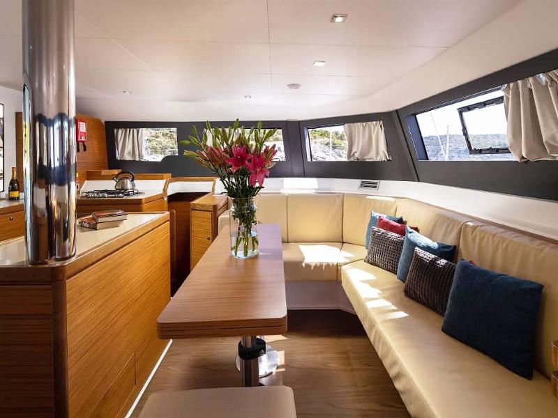 Book yachts online - catamaran - Dufour 48 Catamaran - NOX - rent