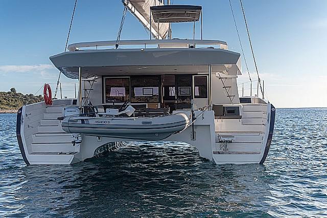 Book yachts online - catamaran - Dufour 48 Catamaran - BRO - rent