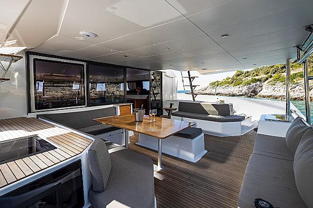 Book yachts online - catamaran - Dufour 48 Catamaran - BRO - rent