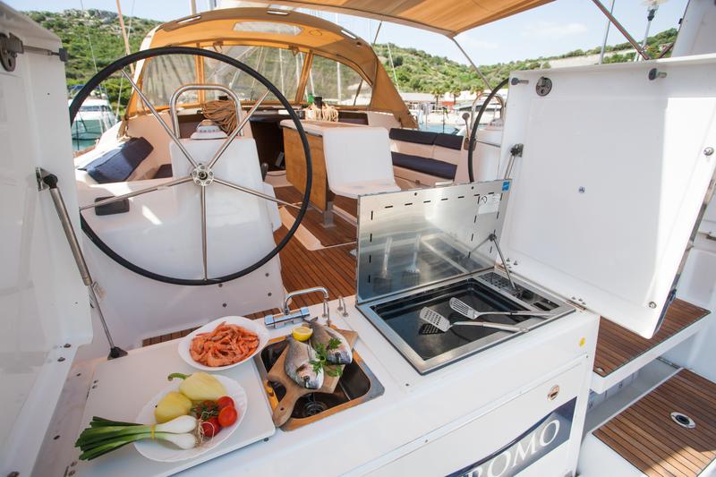 Book yachts online - sailboat - Dufour 460 Grand Large - SULACO - rent
