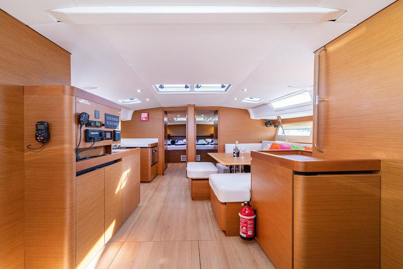 Book yachts online - sailboat - Sun Odyssey 490 - GERI - rent