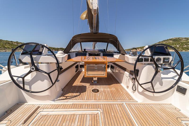 Book yachts online - sailboat - Dufour 56 Exclusive - BARMALEY - rent