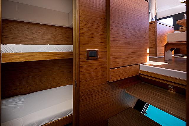 Book yachts online - catamaran - Dufour 48 Catamaran - AVE - rent