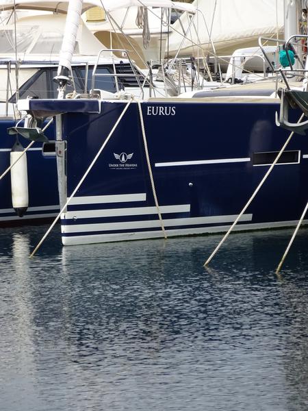 Book yachts online - sailboat - Dufour 520 GL - EURUS - rent