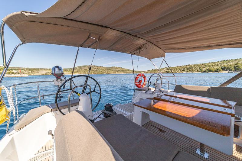 Book yachts online - sailboat - Sun Odyssey 490 - BALDUR - rent