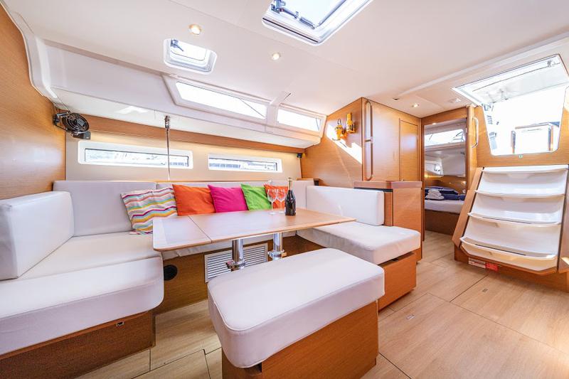 Book yachts online - sailboat - Sun Odyssey 490 - BALDUR - rent