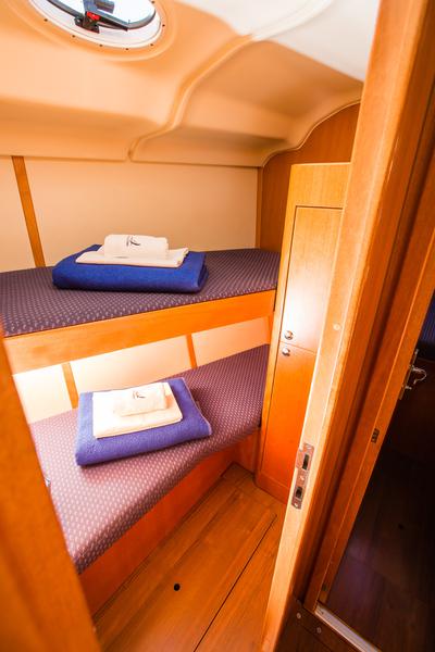 Book yachts online - sailboat - Elan 434 Impression - Jordan (sails 2015) - rent