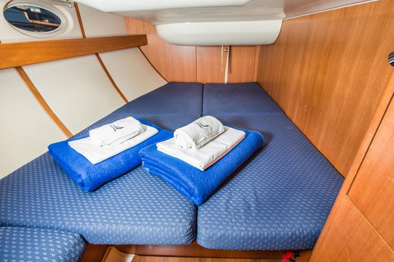 Book yachts online - sailboat - Elan 434 Impression - Jordan (sails 2015) - rent